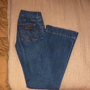 Women’s Wrangler Flare Jeans